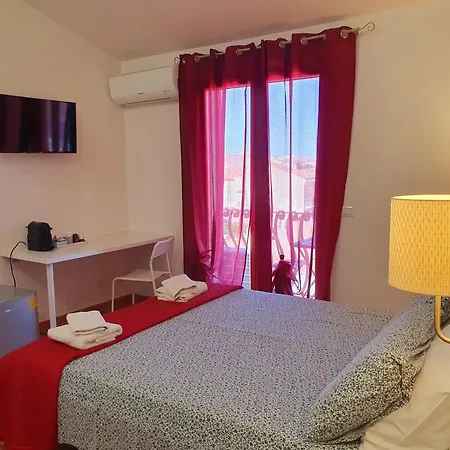 Le Stanze Di Gaia Bed & Breakfast La Maddalena (Sassari)